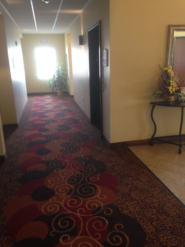 The Edgewood Hotel And Suites Fairbury Exterior foto